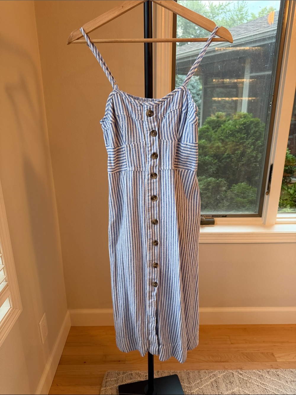 Universal Thread Blue & White Striped Button-Front Midi Dress